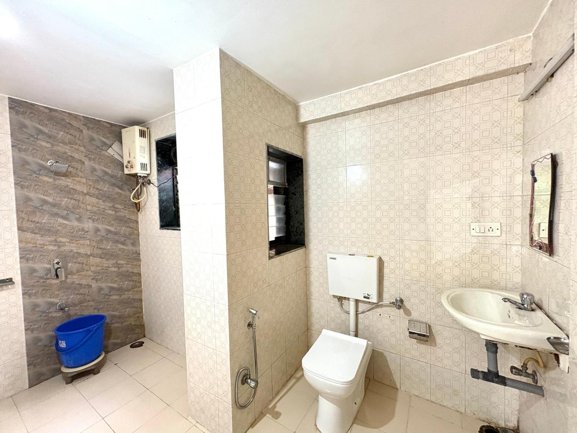 Hotel Laxmi Residency Лонавла Екстер'єр фото